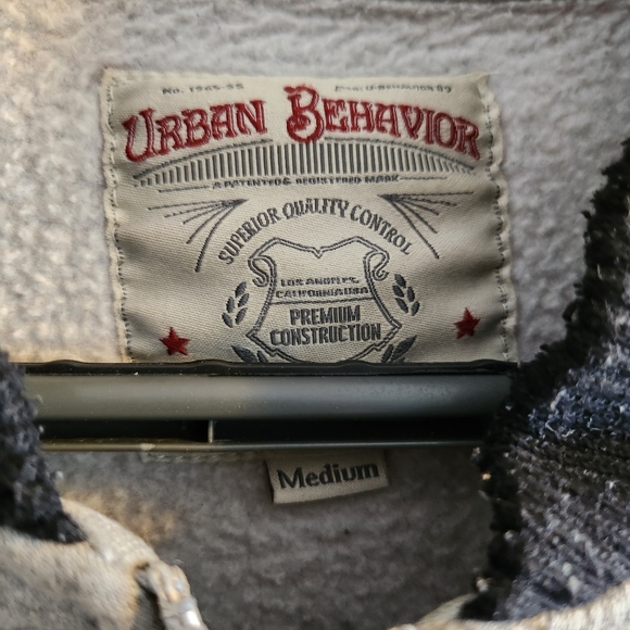 Jacket R logo - Picture 3 of 4